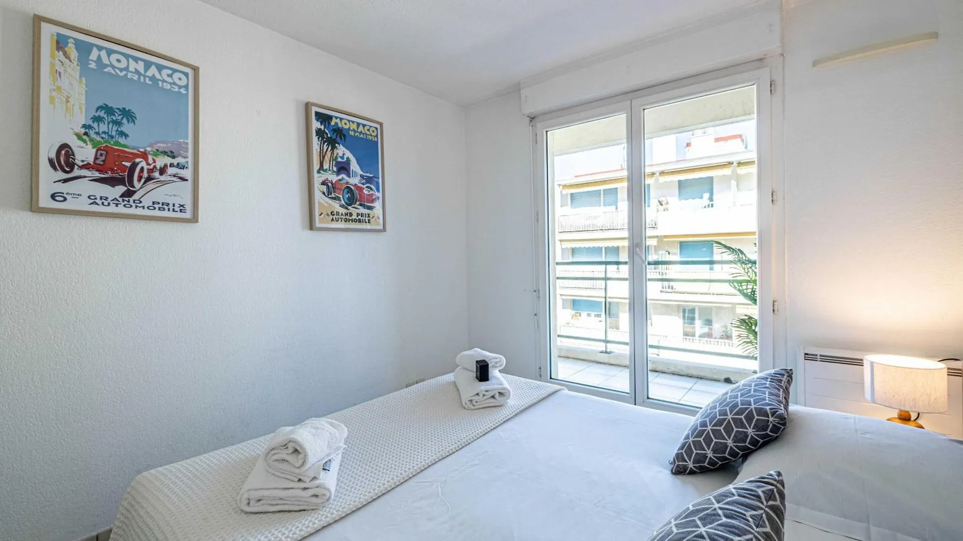 Apartment Bright One Bedroom Apt With Parking And Terrace Cannes